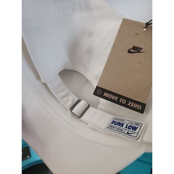 Nike Club Unstructured Dunk Low Patch Cap Adult Size M/L White Blue Dunk NWT - Picture 2 of 6